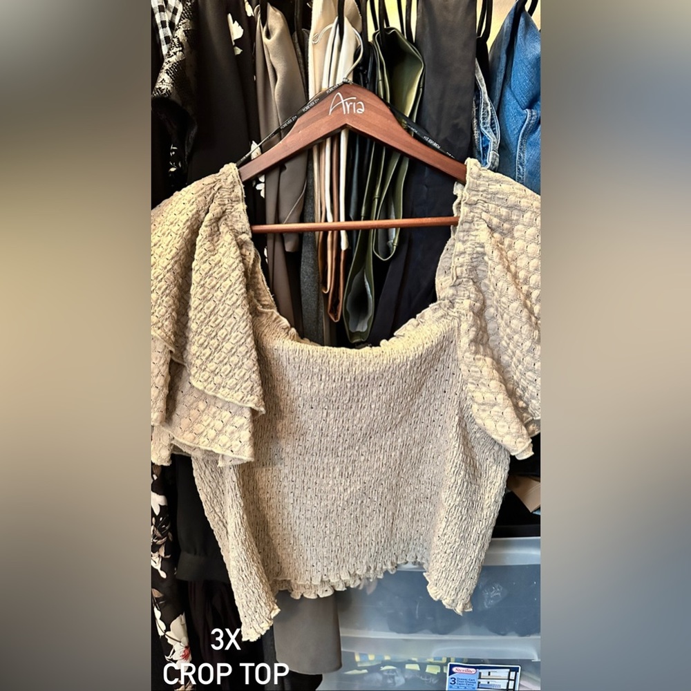 Forever 21 Smocked Flounce Sleeve Top